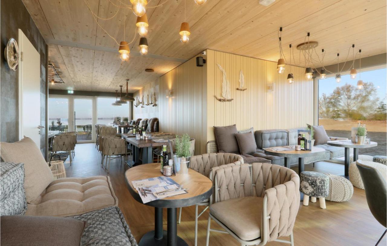 Stunning Home In Lembruch-Duemmer See With Wifi Экстерьер фото
